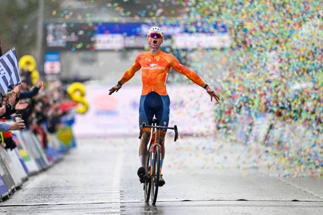 UCI World Championships 2026 Hulst HULST, THE NETHERLANDS - FEBRUARY 01 : Van Der Poel Mathieu (Ned) celebrating his victory during the 2026 UCI Cyclo-Cross World Championships for Men Elite on February 01, 2026 in Hulst, The Netherlands, 01 02 2026 Hulst The Netherlands  Copyright: xNicoxVereeckenx