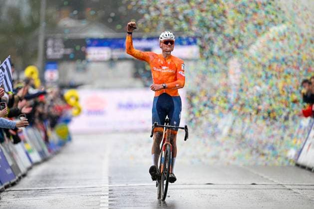 UCI World Championships 2026 Hulst HULST, THE NETHERLANDS - FEBRUARY 01 : Van Der Poel Mathieu (Ned) celebrating his victory during the 2026 UCI Cyclo-Cross World Championships for Men Elite on February 01, 2026 in Hulst, The Netherlands, 01 02 2026 Hulst The Netherlands  Copyright: xNicoxVereeckenx