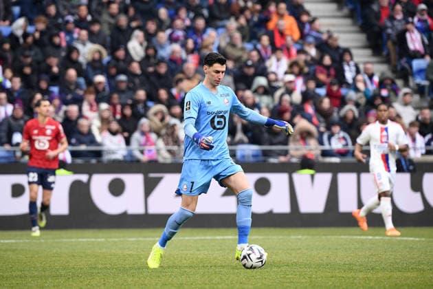 Olympique Lyonnais v Lille OSC - Ligue 1 McDonald s 2025 2026 01 Berke OZER (losc) during the Ligue 1 McDonald s match between Lyon and Lille at Groupama Stadium on February 1, 2026 in Lyon, France. Lyon France  Copyright: xFEPx 776348270