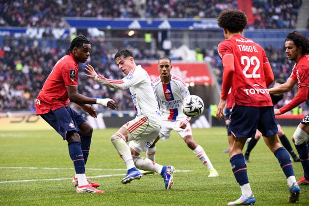 Olympique Lyonnais v Lille OSC - Ligue 1 McDonald s 2025 2026 03 Nathan NGOY (losc) - 17 Afonso MOREIRA (ol) during the Ligue 1 McDonald s match between Lyon and Lille at Groupama Stadium on February 1, 2026 in Lyon, France. Lyon France  Copyright: xFEPx 776348270