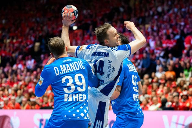 Herning Handball EM 2026 Match 3rd place Iceland Croatia from left David Mandic Croatia , Icelands Omar Ingi Magnusson, Veron Nacinovic Croatia Herning Jyske Bank Boxen Denmark