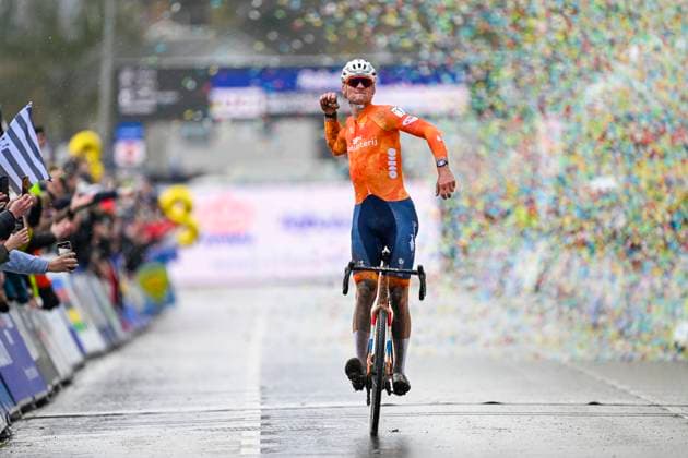 UCI World Championships 2026 Hulst HULST, THE NETHERLANDS - FEBRUARY 01 : Van Der Poel Mathieu (Ned) celebrating his victory during the 2026 UCI Cyclo-Cross World Championships for Men Elite on February 01, 2026 in Hulst, The Netherlands, 01 02 2026 Hulst The Netherlands  Copyright: xNicoxVereeckenx