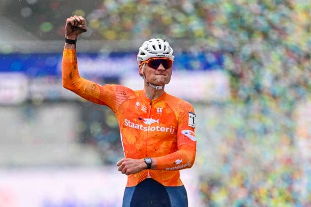 UCI World Championships 2026 Hulst HULST, THE NETHERLANDS - FEBRUARY 01 : Van Der Poel Mathieu (Ned) celebrating his victory during the 2026 UCI Cyclo-Cross World Championships for Men Elite on February 01, 2026 in Hulst, The Netherlands, 01 02 2026 Hulst The Netherlands  Copyright: xNicoxVereeckenx