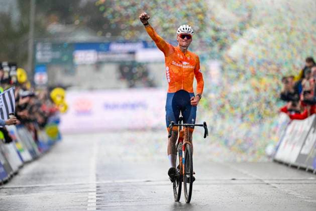 UCI World Championships 2026 Hulst HULST, THE NETHERLANDS - FEBRUARY 01 : Van Der Poel Mathieu (Ned) celebrating his victory during the 2026 UCI Cyclo-Cross World Championships for Men Elite on February 01, 2026 in Hulst, The Netherlands, 01 02 2026 Hulst The Netherlands  Copyright: xNicoxVereeckenx