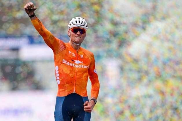 UCI World Championships 2026 Hulst HULST, THE NETHERLANDS - FEBRUARY 01 : Van Der Poel Mathieu (Ned) celebrating his victory during the 2026 UCI Cyclo-Cross World Championships for Men Elite on February 01, 2026 in Hulst, The Netherlands, 01 02 2026 Hulst The Netherlands  Copyright: xNicoxVereeckenx