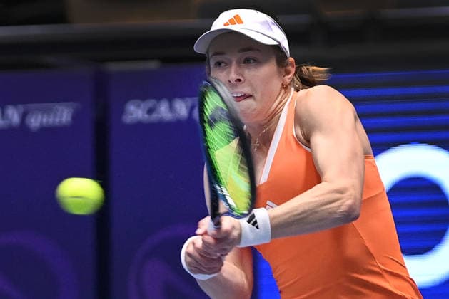 Katie Volynets of USA returns a ball to Linda Klimovicova of Poland during the WTA, Tennis Damen women s tennis tournament Ostrava Open match on February 1, 2026, in Ostrava, Czech Republic. (CTKxPhoto JaroslavxOzana) CTKPhotoP2026020104777  CTKPhotoP2026020104777