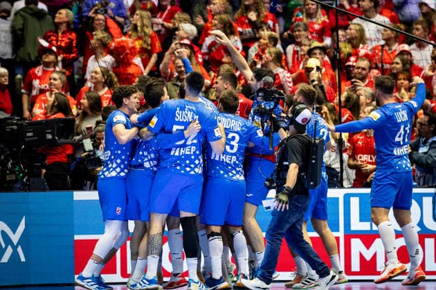 HERNING, DENMARK - FEBRUARY 1: celebration after victory team Croatia during the EHF EURO 2026 Placement match 3 4 between Iceland vs Croatia at Jyske Bank Boxen Arena on February 1, 2026 in Herning, Denmark. Midtjylland Denmark Copyright: xMarioxM.xKobergx