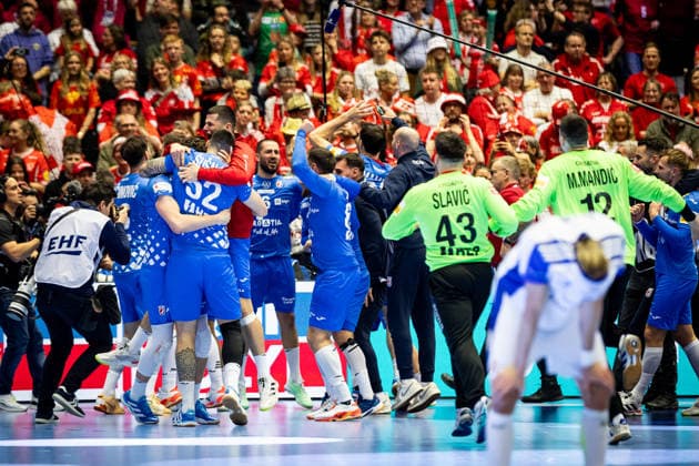 HERNING, DENMARK - FEBRUARY 1: celebration after victory team Croatia during the EHF EURO 2026 Placement match 3 4 between Iceland vs Croatia at Jyske Bank Boxen Arena on February 1, 2026 in Herning, Denmark. Midtjylland Denmark Copyright: xMarioxM.xKobergx