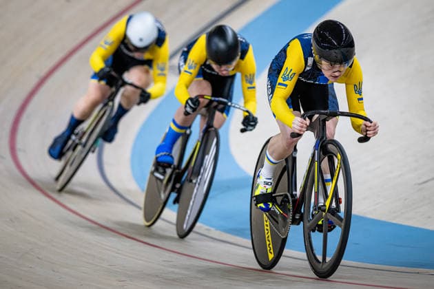 POLISHCHUK Viktoriia, LOHVINIUK Oleksandra, BILETSKA Alla UEC Track Cycling European Championships Konya 2026 POLISHCHUK Viktoriia LOHVINIUK Oleksandra BILETSKA Alla UKR Ukraine Landscape horizontal Landscape Event Event UEC Track Cycling European Championships 2026 Category Category Cycling Track Cycling European Championships Location Location Asia Turkey Konya Discipline Team Sprint Category Elite Women Distance m Date Date 01 02 2026 Sunday Day 1
