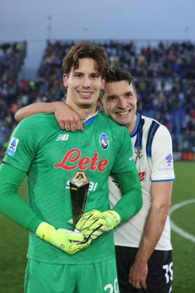 Como™s Atalanta™s goalkeeper Marco Carnesecchi player of the match during the Serie A soccer match between Como and Atalanta at the Giuseppe Sinigaglia stadium in Como, north Italy - February 1, 2026 - Soccer.  Copyright: xAntonioxSaiai LaPressex
