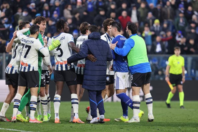 ComoÕs tension at the end the game during the Serie A soccer match between Como and Atalanta at the Giuseppe Sinigaglia stadium in Como, north Italy - February 1, 2026 - Soccer.  Copyright: xAntonioxSaiai LaPressex