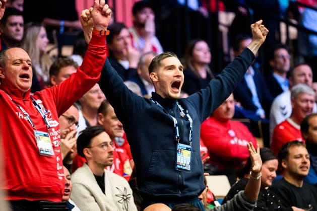 Herning Handball EM 2026 Match 3rd place Iceland Croatia Goalkeeper Dominik Kuzmanovic Croatia Cheers Joy Emotion Herning Jyske Bank Boxing Denmark