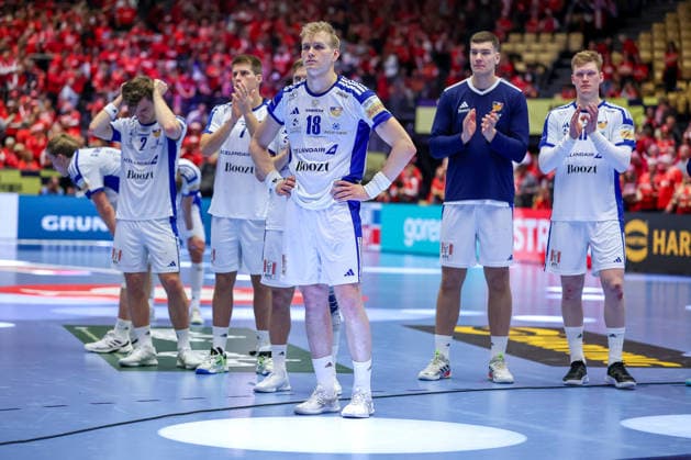 01 02 2026, Handball, Men s EHF EURO 2026, Iceland Croatia, Jyske Bank Boxing in Herning, Denmark, Placement Match 3 4 Disappointed faces among the Icelanders after the defeat Denmark