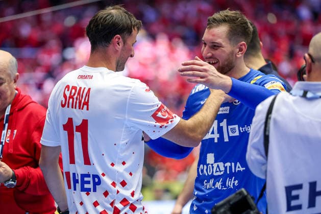 01 02 2026, Handball, Men s EHF EURO 2026, Iceland Croatia, Jyske Bank Boxen in Herning, Denmark, Placement Match 3 4 Tin Lucin Croatia 41 next to Domagoj Duvnjak Denmark