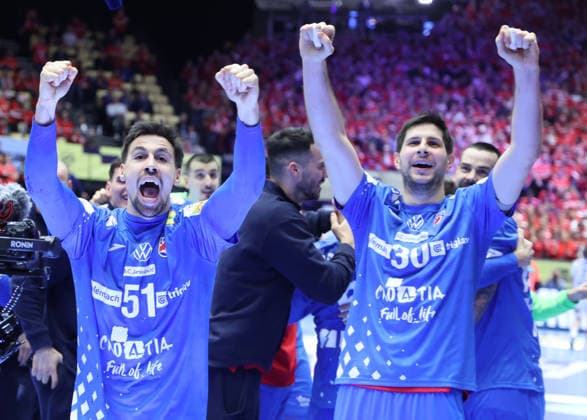 Iceland v Croatia - Men s EHF EURO 2026 3rd Place HERNING, DENMARK - FEBRUARY 1: Ivan Martinovic of Croatia and Marko Mamic of Croatia celebrate after the Men s EHF EURO 2026 3rd Place match between Iceland and Croatia at Jyske Bank Boxen on February 1, 2026 in Herning, Denmark.  SanjinxStrukic PIXSELL
