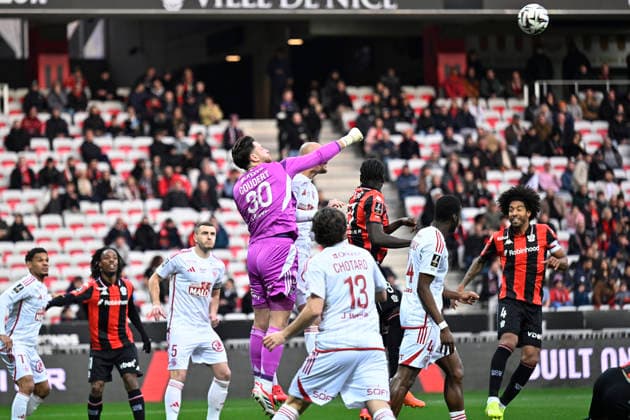 FOOTBALL : Nice (OGCN) vs Brest (SB29) - ligue 1 - 1 2 26 Brest™s goalkeeper 30 G. Coudert during the French L1 2025-2026 season football match between Nice (OGCN) and Brest (SB) at Allianz Riviera stadium of Nice, south France, on February 1, 2026. NICEFrance  Copyright: xFredericxDIDESx