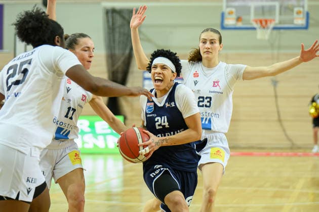 Eboni Walker Freiburg, 25 , Britta Daub Freiburg, 17 , Liz Smith Lions, 24 , Antonia Kraushaar Freiburg, 23 , Syntainics MBC vs Eisvoegel USC Freiburg, Women, Basketball, 1 Bundesliga, DBBL, Main Round, 17 Matchday, Season 2025 26, 01 02 2026 Halle SWH Arena Sachsen Anhalt Germany