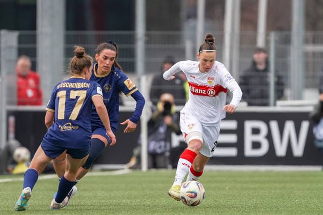 01 02 2026, Football, 2 Womens Bundesliga, 2025 2026, Matchday 15, VfB Stuttgart SG 99 Andernach Nicole Billa 26 VfB Stuttgart with the ball at her feet