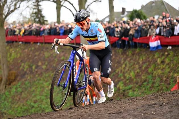 UCI World Championships 2026 Hulst HULST, THE NETHERLANDS - FEBRUARY 01 : Nys Thibau (BEL) in action during the 2026 UCI Cyclo-Cross World Championships for Men Elite on February 01, 2026 in Hulst, The Netherlands, 01 02 2026 Hulst The Netherlands  Copyright: xNicoxVereeckenx