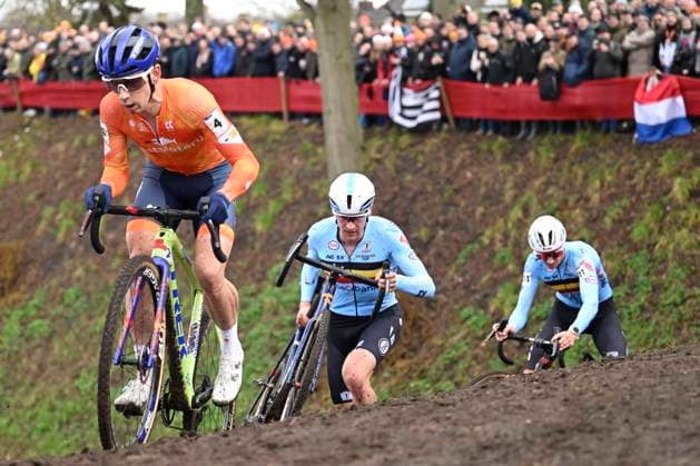UCI World Championships 2026 Hulst HULST, THE NETHERLANDS - FEBRUARY 01 : Van Der Haar Lars (Ned) in action during the 2026 UCI Cyclo-Cross World Championships for Men Elite on February 01, 2026 in Hulst, The Netherlands, 01 02 2026 Hulst The Netherlands  Copyright: xNicoxVereeckenx