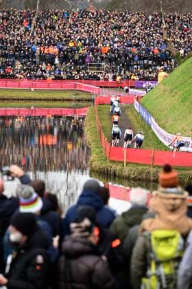 UCI World Championships 2026 Hulst HULST, THE NETHERLANDS - FEBRUARY 01 : Illustration picture showing cyclocross riders in action during the 2026 UCI Cyclo-Cross World Championships for Men Elite on February 01, 2026 in Hulst, The Netherlands, 01 02 2026 Hulst The Netherlands  Copyright: xNicoxVereeckenx