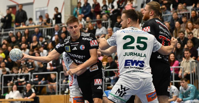 01 02 2026 Handball season 2025 2026 Test match friendly HC Erlangen HCE Frisch Auf Göppingen xwoxzix Sander Andreassen Overjordet 8, HC Erlangen HCE Ludvig Jurmala Aström Astroem 25, Frisch Auf Göppingen