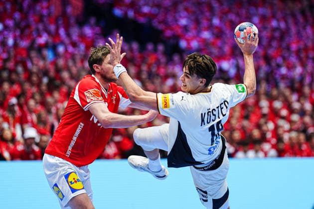 Throw Goal Julian Koester Germany, 18 DEN, Denmark vs Germany, Handball, EHF European Championship 2026, Final, 01 02 2026 DEN, Denmark vs Germany, Handball, EHF European Championship 2026, Final, 01 02 2026 Herning Copyright: xEibner-Pressefoto MarcelxvonxFehrnx EP_MFN
