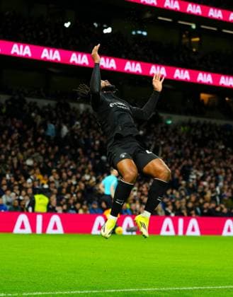 Antoine Semenyo of Manchester City celebrates scoring a goal after making it 2-0 Tottenham Hotspur v Manchester City, Premier League, Football, Tottenham Hotspur Stadium, London, UK - 01 Feb 2026London Tottenham Hotspur Stadium United Kingdom EDITORIAL USE ONLY No use with unauthorised audio, video, data, fixture lists, club league logos or live services. Online in-match use limited to 120 images, no video emulation. No use in betting, games or single club league player publications. Copyright: xJavierxGarcia Shutterstockx 16496864r