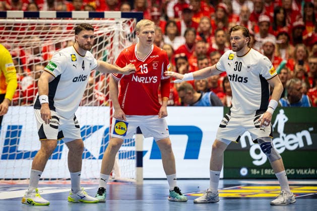 HERNING, DENMARK - FEBRUARY 1: Johannes Golla (Germany, 04), Magnus Saugstruo (Denmark, 15), Tom Kiesler (Germany, 30) during the EHF EURO 2026 Final match between Denmark vs Germany at Jyske Bank Boxen Arena on February 1, 2026 in Herning, Denmark. Midtjylland Denmark Copyright: xMarioxM.xKobergx