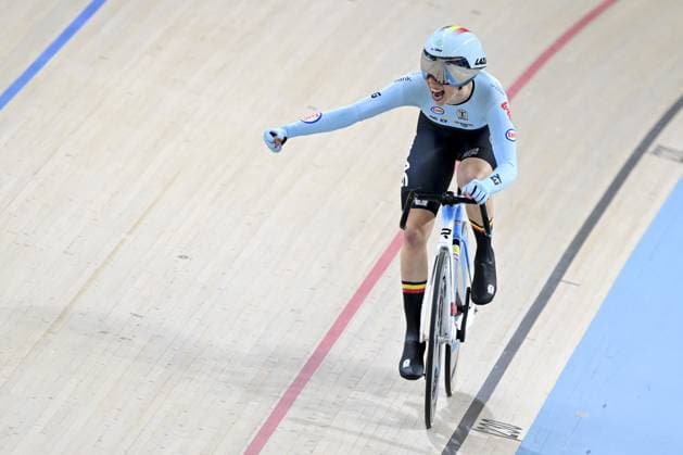 Belgian Helene Hesters celebrates after winning the women s Scratch race at the first day of the 2026 UEC Track Elite European Championships, in Konya, Turkey, Sunday 01 February 2026. The European Championships take place from 01 to 05 February 2026. DIRKxWAEM  x160276797x