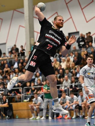 01 02 2026 Handball season 2025 2026 Test match friendly HC Erlangen HCE Frisch Auf Göppingen xwoxzix Maciej Gebala 77, HC Erlangen HCE