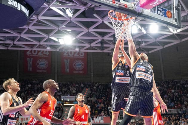 Alec Anigbata 21 Ratiopharm Ulm , Christopher Ledlum 4 Ratiopharm Ulm âKorb, FC Bayern Basketball vs Ratiopharm Ulm, BBL, 18 Matchday, 01 02 2026 Munich Bavaria Germany Copyright: xkolbert-press UlrichxGamelx