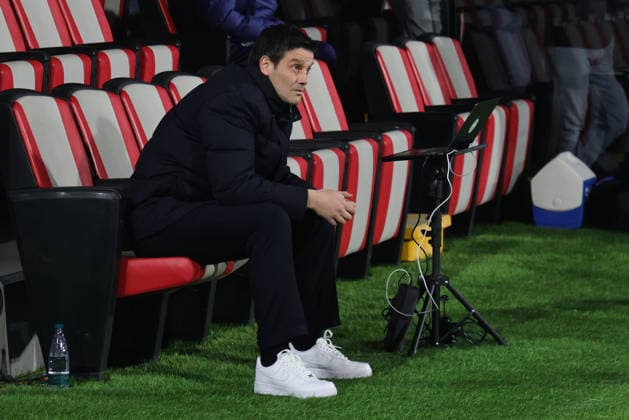 head coach Cristian Chivu during the Serie A soccer match between Cremonese and Inter at the Giovanni Zini Stadium in Cremona Italy - 1 February 2026. - Soccer .  Copyright: xAlbertoxMariani LaPressex