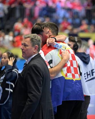 Herning, Denmark, 010226. Jyske Bank Boxen Hall. Third place match of the European Handball Championship, Iceland - Croatia. In the photo: celebration. Photo: Ante Cizmic CROPIX Hrvatska Copyright: xxAntexCizmicx island_hrvatska101-010226