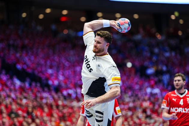 Throw Goal Johannes Golla Germany, 04 DEN, Denmark vs Germany, Handball, EHF European Championship 2026, Final, 01 02 2026 DEN, Denmark vs Germany, Handball, EHF European Championship 2026, Final, 01 02 2026 Herning Copyright: xEibner-Pressefoto MarcelxvonxFehrnx EP_MFN