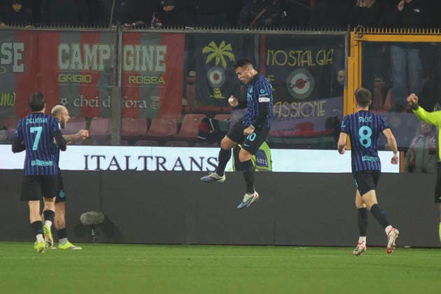 February 1, 2026, Cremona: Inter FC s Lautaro Martinez celebrates after scoring during the italian soccer,Serie A match between US Cremonese vs Internazionale FC on February 01, 2026 at the Giovanni Zini stadium in Cremona, Italy. ANSA Serie A: Cremonese-Inter  - ZUMAa110 20260201_zaf_a110_043 Copyright: xDavidexCasentinix