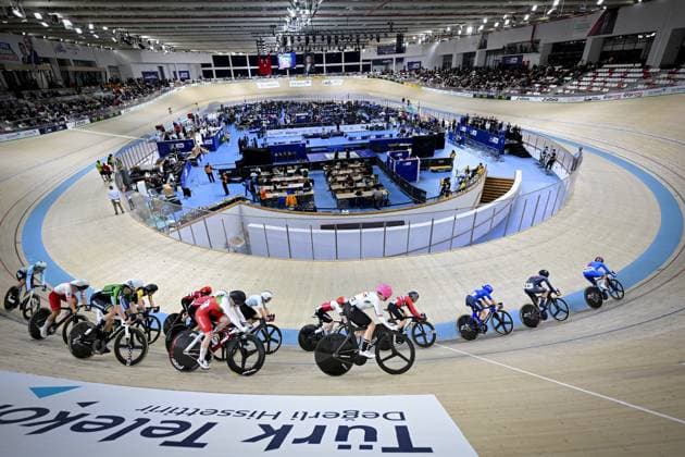 Belgian Helene Hesters pictured in action during the women s Scratch race at the first day of the 2026 UEC Track Elite European Championships, in Konya, Turkey, Sunday 01 February 2026. The European Championships take place from 01 to 05 February 2026. DIRKxWAEM  x160283204x
