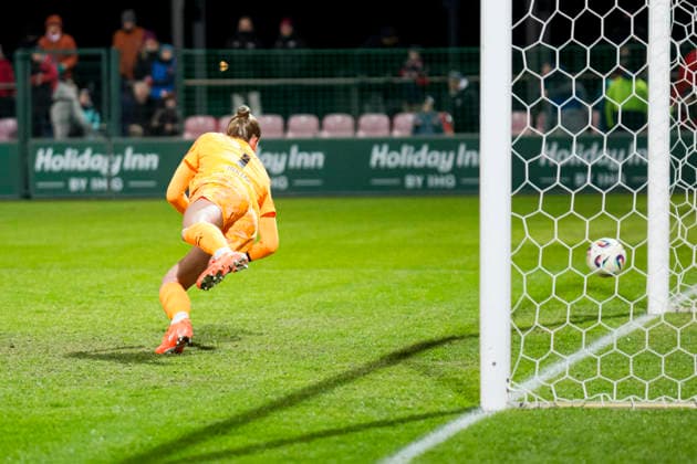 01 02 2026, xomx, Soccer Google Pixel Women Bundesliga, RB Leipzig Eintracht Frankfurt v l jubelt, Torjubel, Tor, Goal, Jubel, Freude, freuen zum 0 1 Elvira Johanna Herzog RasenBallsport Leipzig DFL DFB REGULATIONS PROHIBIT ANY USE OF PHOTOGRAPHS as IMAGE SEQUENCES and or QUASI VIDEO Leipzig
