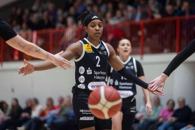 Lashae Dwyer Nr2 Hannover GiroLive Panthers Osnabrück 57 71 TK Hannover Luchse 1 DBBL 17 Matchday GiroLive Panthers Osnabrück vs TK Hannover Luchse