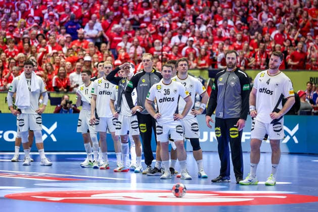01 02 2026, Handball, Men s EHF EURO 2026, Germany Denmark, Jyske Bank Boxing in Herning, Final Denmark is European Champion The German team stands disappointed Disappointment on the pitch Denmark