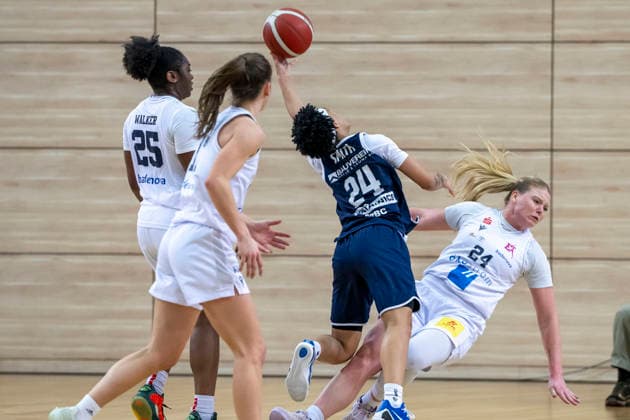Basketball, Women, DBBL, Syntainics MBC - Eisvögel USC Freiburg