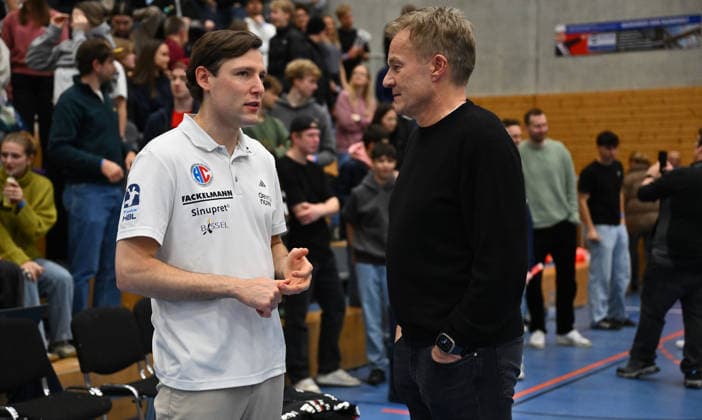 01 02 2026 Handball season 2025 2026 Test match friendly HC Erlangen HCE Frisch Auf Göppingen xwoxzix Johannes Sellin Coach HC Erlangen HCE Dr Carsten Bissel Chairman of the Supervisory Board of HC Erlangen