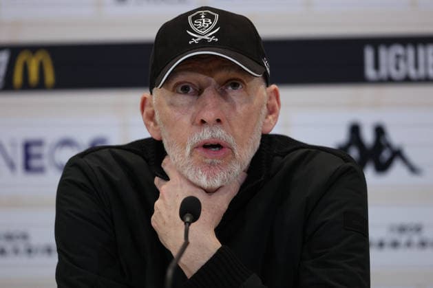 Nice v Stade Brestois 29 - Ligue 1 McDonald s 2025 2026 Eric Roy, Head Coach of Stade Brestois 29 portrait after the Ligue 1 McDonald s match between Nice and Brest at Allianz Riviera on February 1, 2026 in Nice, France. WARNING! This Photograph May Only Be Used For Newspaper And Or Magazine Editorial Purposes. May Not Be Used For Publications Involving 1 player, 1 Club Or 1 Competition Without Written Authorisation From Football DataCo Ltd. For Any Queries, Please Contact Football DataCo Ltd on +44 (0) 207 864 9121 Nice Allianz Riviera South-Eastern France France Copyright: xAllstarxPicturexLibraryxLtdx
