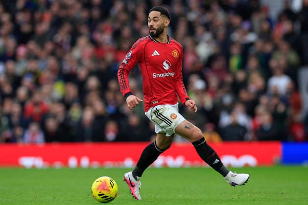 Manchester United, ManU v Fulham, Premier League Matheus Cunha (10) of Manchester United during the Premier League match between Manchester United and Fulham at Old Trafford, Manchester, UK on 1 February 2026. Manchester Old Trafford Greater Manchester UK Editorial use only DataCo restrictions apply See www.football-dataco.com , Copyright: xConorxMolloyx PSI-23668-0168