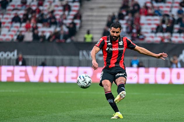 FOOTBALL : Nice (OGCN) vs Brest (SB29) - ligue 1 - 1 2 26 Nice™s defender 2 Ali Abdi during the French L1 2025-2026 season football match between Nice (OGCN) and Brest (SB) at Allianz Riviera stadium of Nice, south France, on February 1, 2026. NICEFrance  Copyright: xFredericxDIDESx