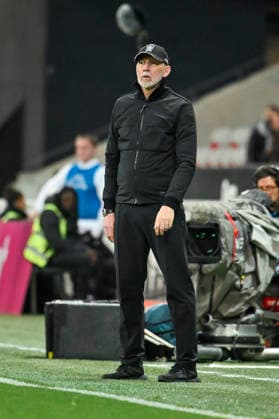 FOOTBALL : Nice (OGCN) vs Brest (SB29) - ligue 1 - 1 2 26 Brest™s coach Eric Roy during the French L1 2025-2026 season football match between Nice (OGCN) and Brest (SB) at Allianz Riviera stadium of Nice, south France, on February 1, 2026. NICEFrance  Copyright: xFredericxDIDESx