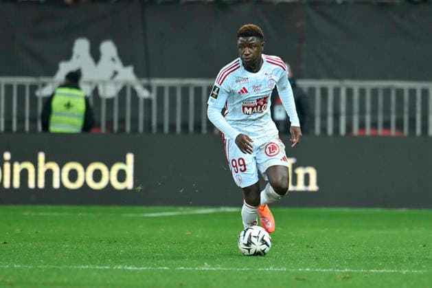 FOOTBALL : Nice (OGCN) vs Brest (SB29) - ligue 1 - 1 2 26 Brest™s midfielder 99 P. Mboup during the French L1 2025-2026 season football match between Nice (OGCN) and Brest (SB) at Allianz Riviera stadium of Nice, south France, on February 1, 2026. NICEFrance  Copyright: xFredericxDIDESx