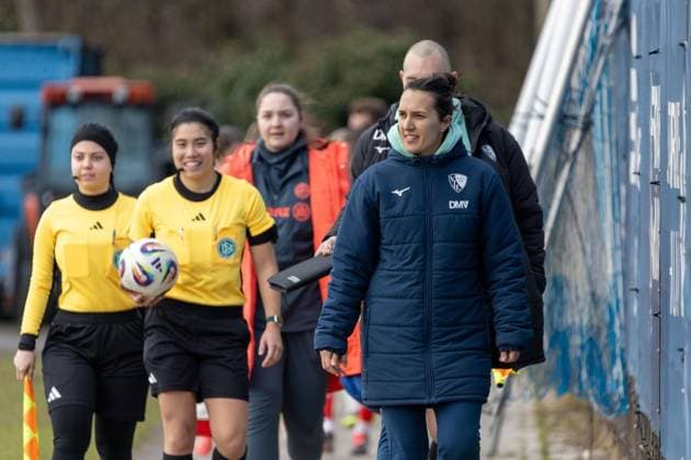 2 Womens Bundesliga VfL Bochum FC Bayern Munich II FOR EDITORIAL PURPOSES ONLY EDITORIAL USE ONLY p On Sunday, February 01, 2026, the teams of VfL Bochum blue and FC Bayern Munich II red met in the 2 Womens Bundesliga at the VfL Bochum youth training center In the picture Kyra Malinowski Coach VfL Bochum Germany NRW Bochum Copyright MichaelxSchwalm Copyright: MichaelxSchwalm doc84e22duz9ehkch4aryq ,EDITORIAL USE ONLY Copyright: MichaelxSchwalm