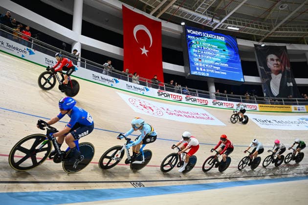 2026 UEC Track Elite European Championships Picture by Olly Hassell SWpix.com - 01 02 2026 - Cycling - 2026 UEC Track Elite European Championships - Konya Velodrome, Konya, Türkiye - Women s Scratch Race Final - Helene Hesters (Belgium) Copyright: x xSWpix.comx(t axPhotographyxHubxLtd)xOllyxHassell SWpix.comx SWP-3177-0131