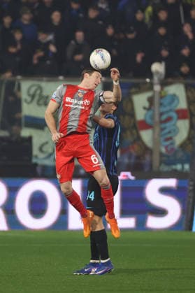 Cremonese s Federico Baschirotto during the Serie A soccer match between Cremonese and Inter at the Giovanni Zini Stadium in Cremona Italy - 1 February 2026. - Soccer .  Copyright: xAlbertoxMariani LaPressex